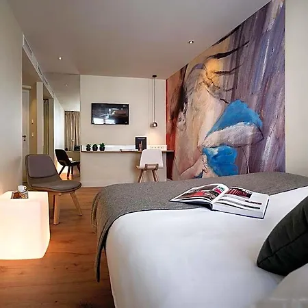 Max 3* Paris