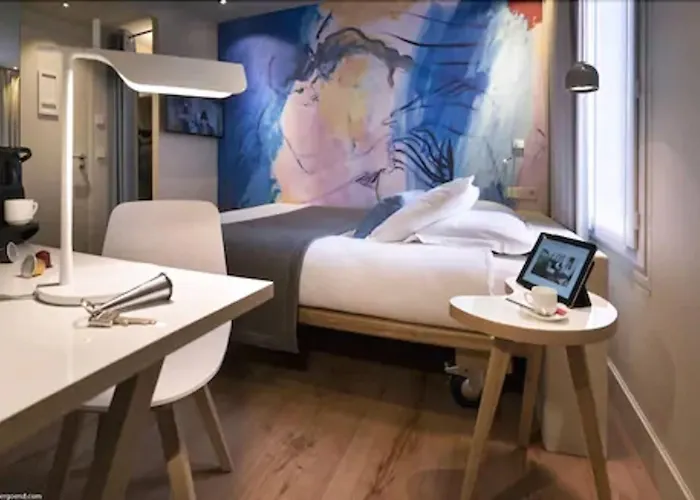 Max 3* Paris