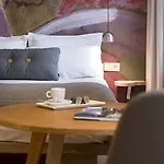 Hotel Max Paris